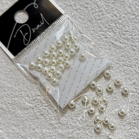 D. NAIL Bijou Pearl Off White 4mm (sphere)