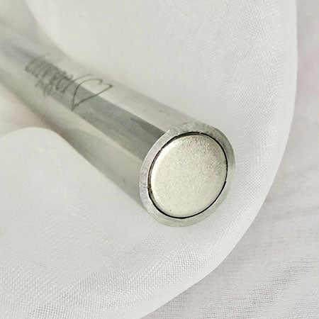 Lily Gel Hyper Mag Stick