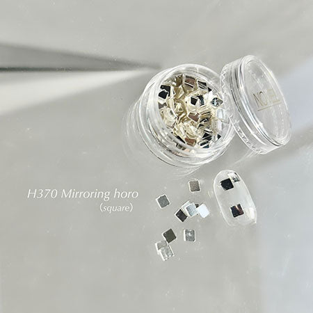 NOVEL H370 Mirroring Holo (Square) 1.2g Novel Mirroring Holo (Square)