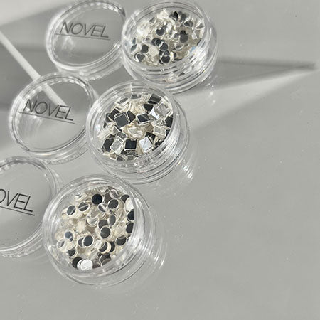 NOVEL H371 Mirroring Holo (Heart) 1.2g Novel Mirroring Holo (Heart)